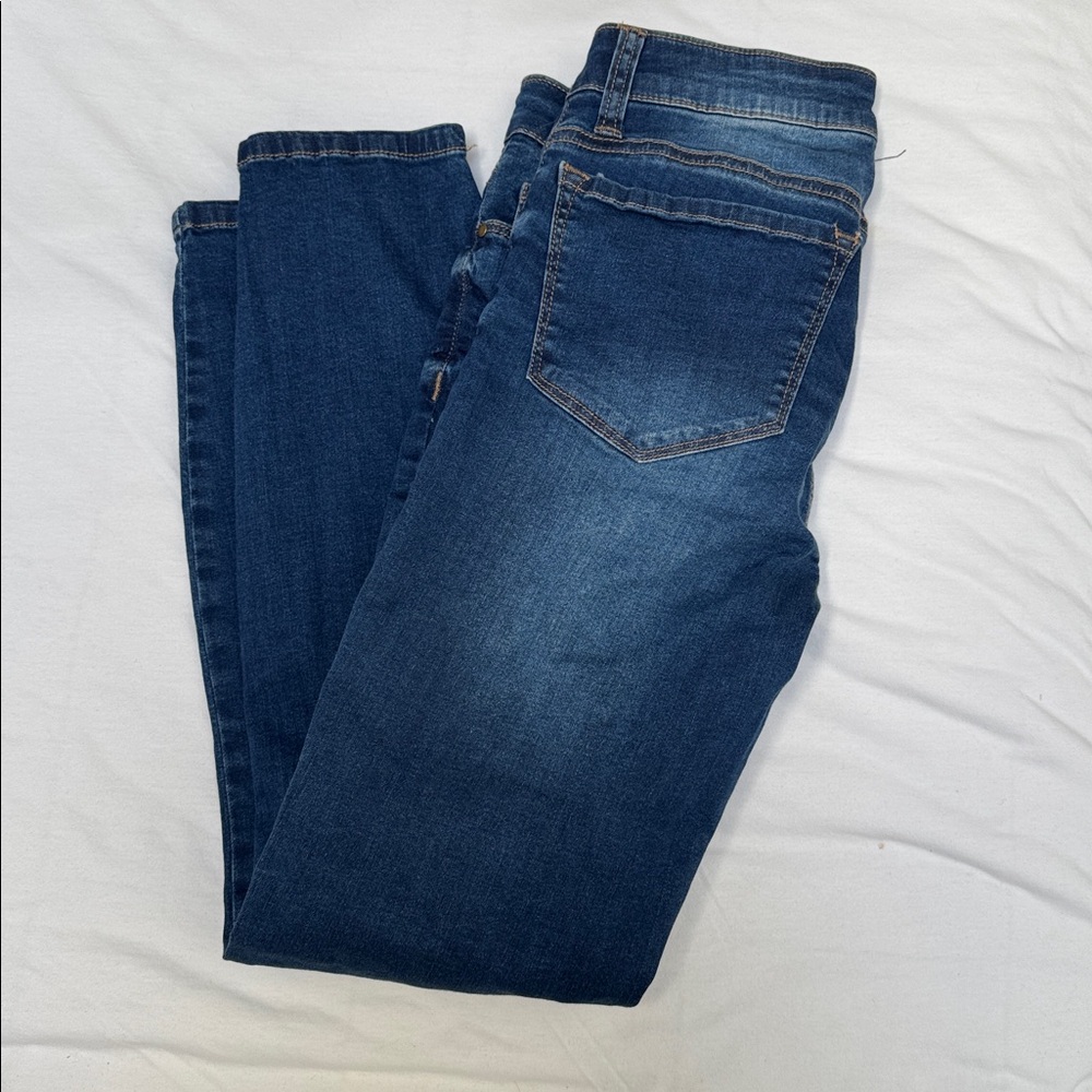 Dex Women's Skinny Jeans in Dark Blue Wash - Picture 4 of 5